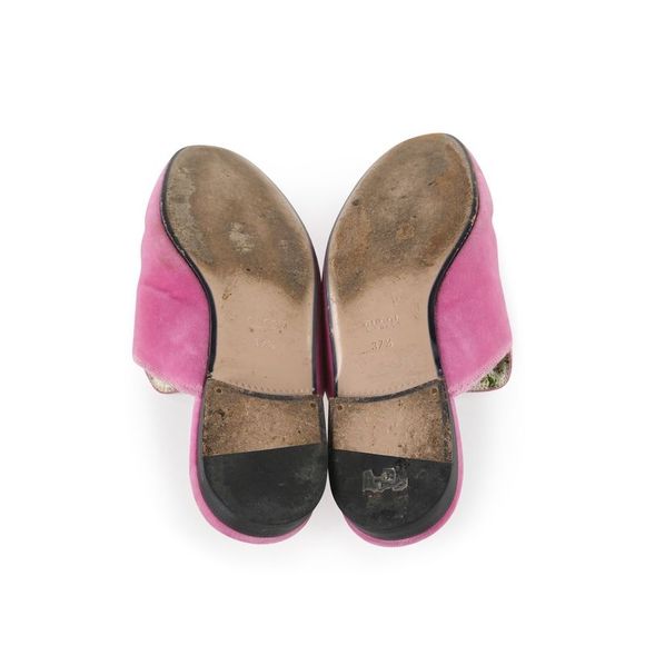 Pre Loved Gucci Pink Velvet Crystal Embellished Horsebit Princetown Mules Flats - Picture 5 of 8